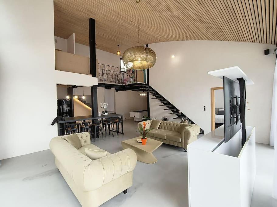 Industrial Luxury Nimes & Arles Beaucaire (Gard) Exterior foto