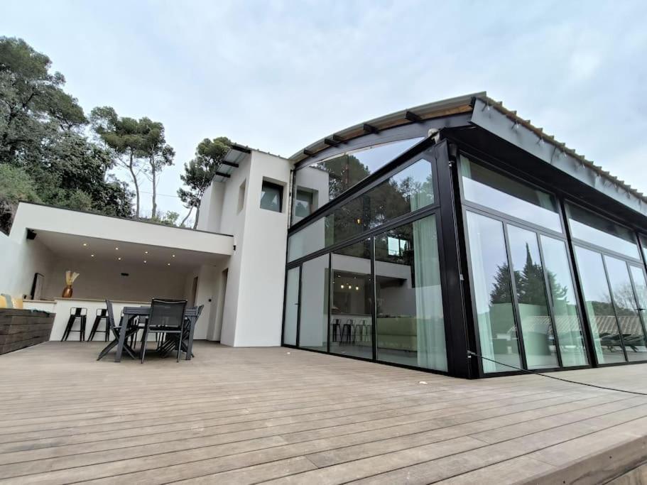 Industrial Luxury Nimes & Arles Beaucaire (Gard) Exterior foto